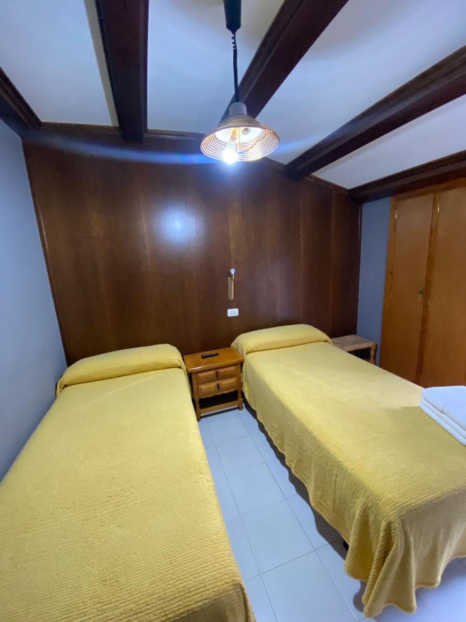 Hostal Los Valles Bielsa Ngoại thất bức ảnh