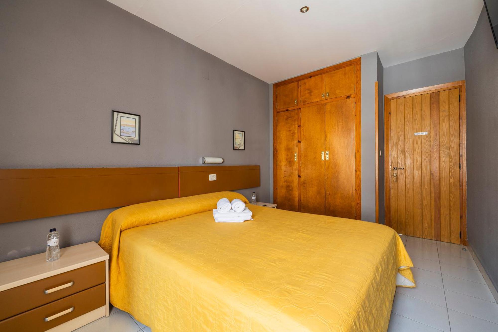 Hostal Los Valles Bielsa Ngoại thất bức ảnh